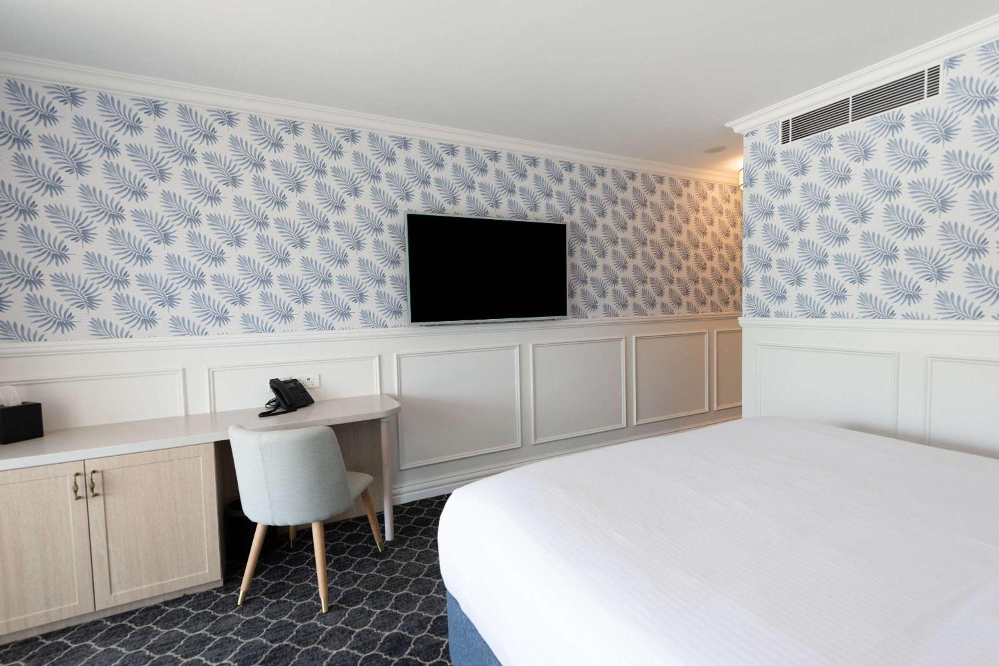 بيتش كومبر هوتل توكلي المظهر الخارجي الصورة A room at the Hotel