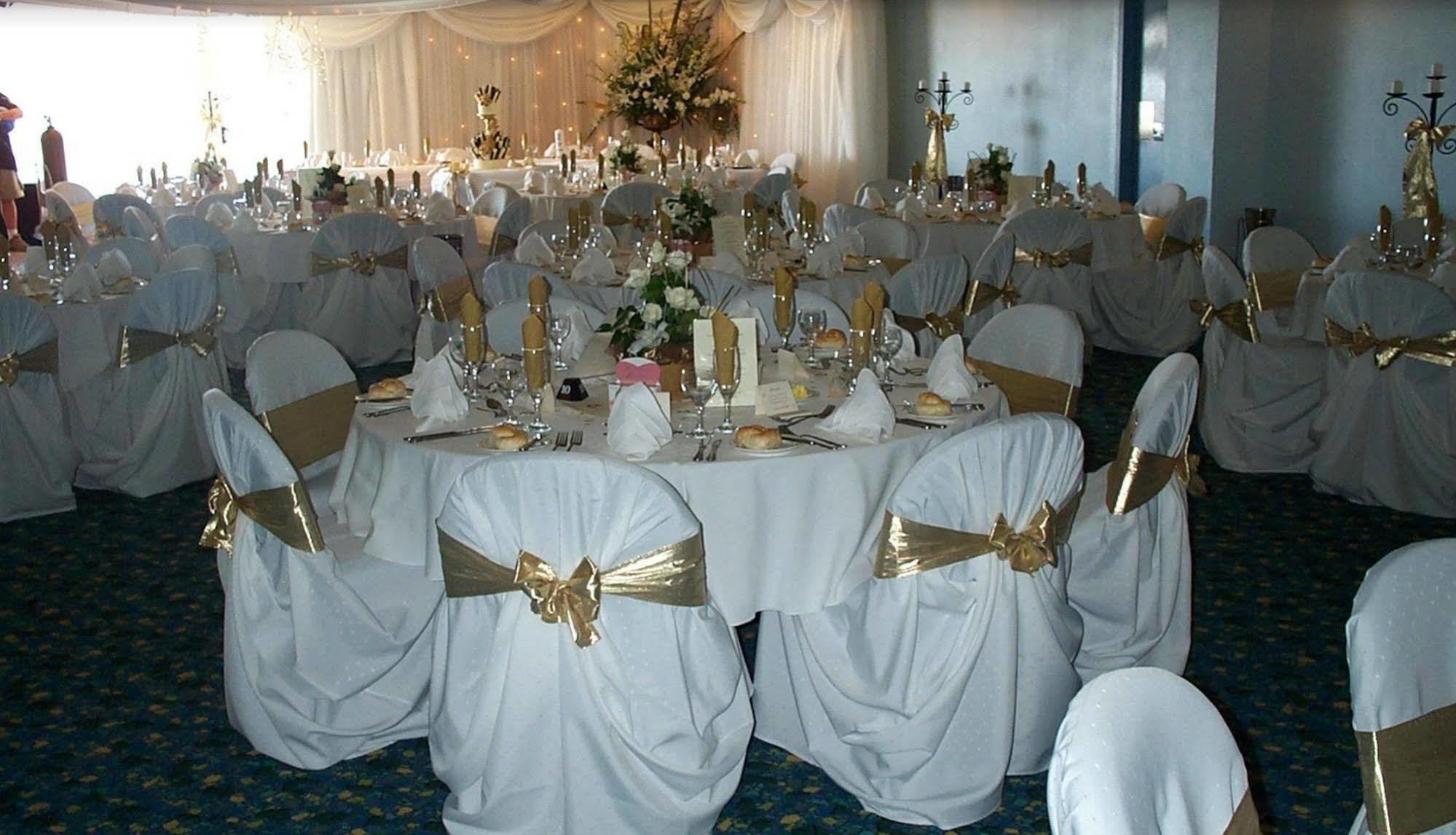 بيتش كومبر هوتل توكلي المظهر الخارجي الصورة A wedding reception